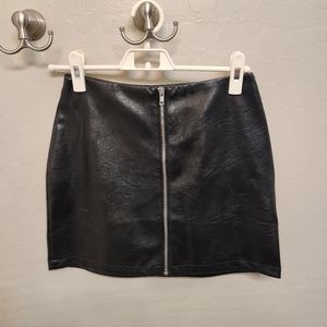 Black Zip-up Pleather Skirt